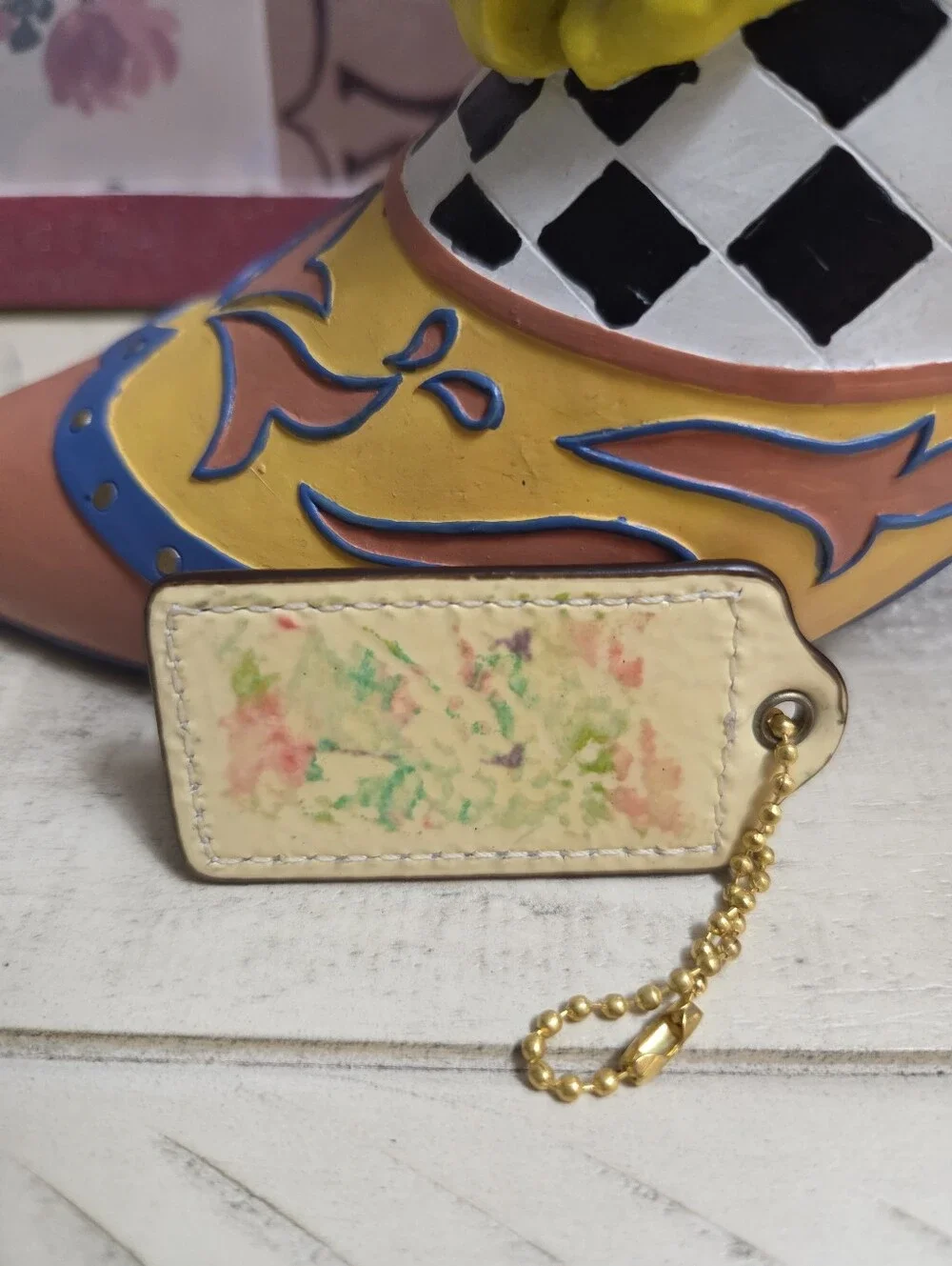 Coach Pale Yellow Patent Leather HangTag, EUC